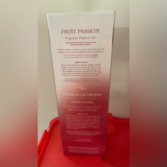 NWOT Aromata Fruit Passion Fragrance Diffuser Set - Picture 2 of 7